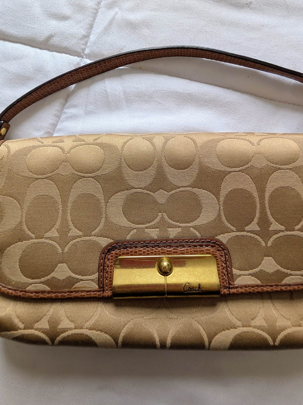 Coach Tan Signature Jacquard Wristlet with Gold Hardware/COA